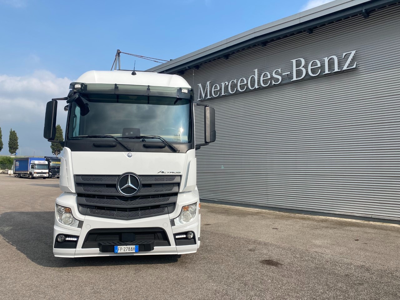 Mercedes Actros actros 1848 LS cab. Str.Sp. 2,3 Euro VI - 3
