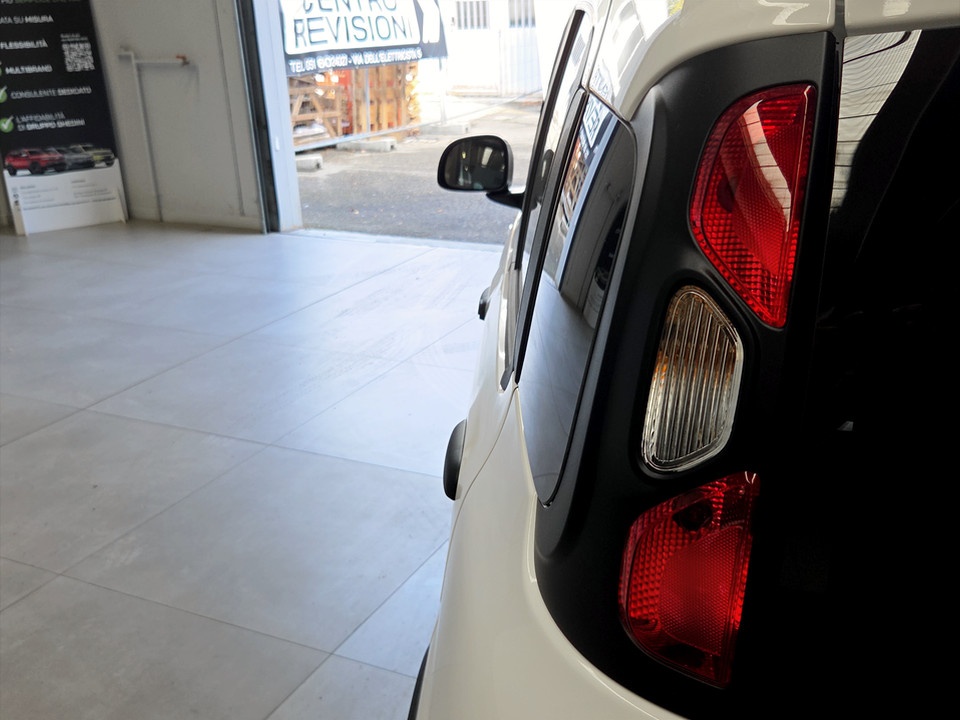 FIAT Panda Pandina 1.0 65cv Hybrid Cross Ibrida km0 - 19