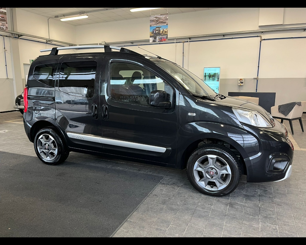 Foto FIAT Qubo 1.3 mjt 16v Trekking 80cv