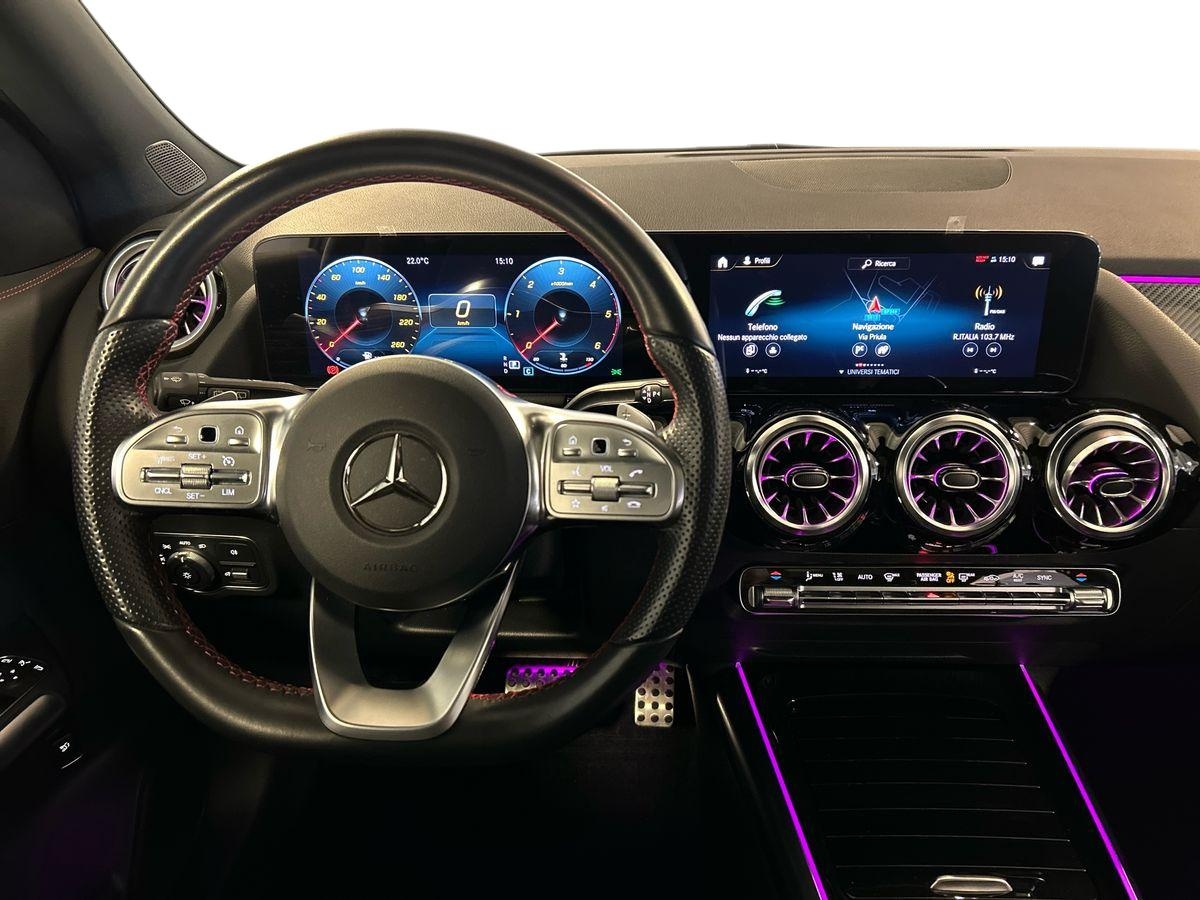 Mercedes GLA GLA 180 D Premium 8G-DCT - 11