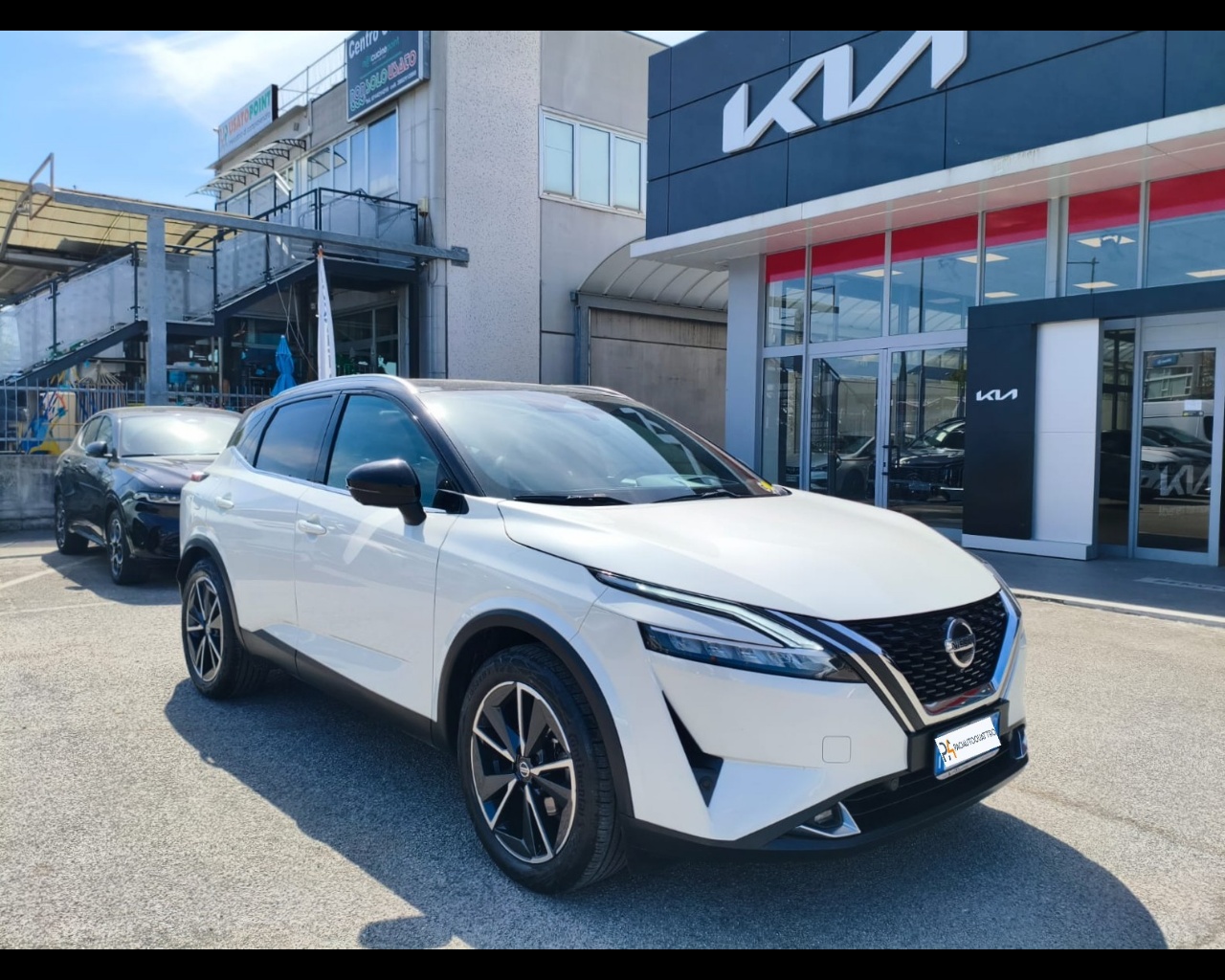 Foto NISSAN Qashqai 1.3 mhev Tekna 4wd 158cv xtronic