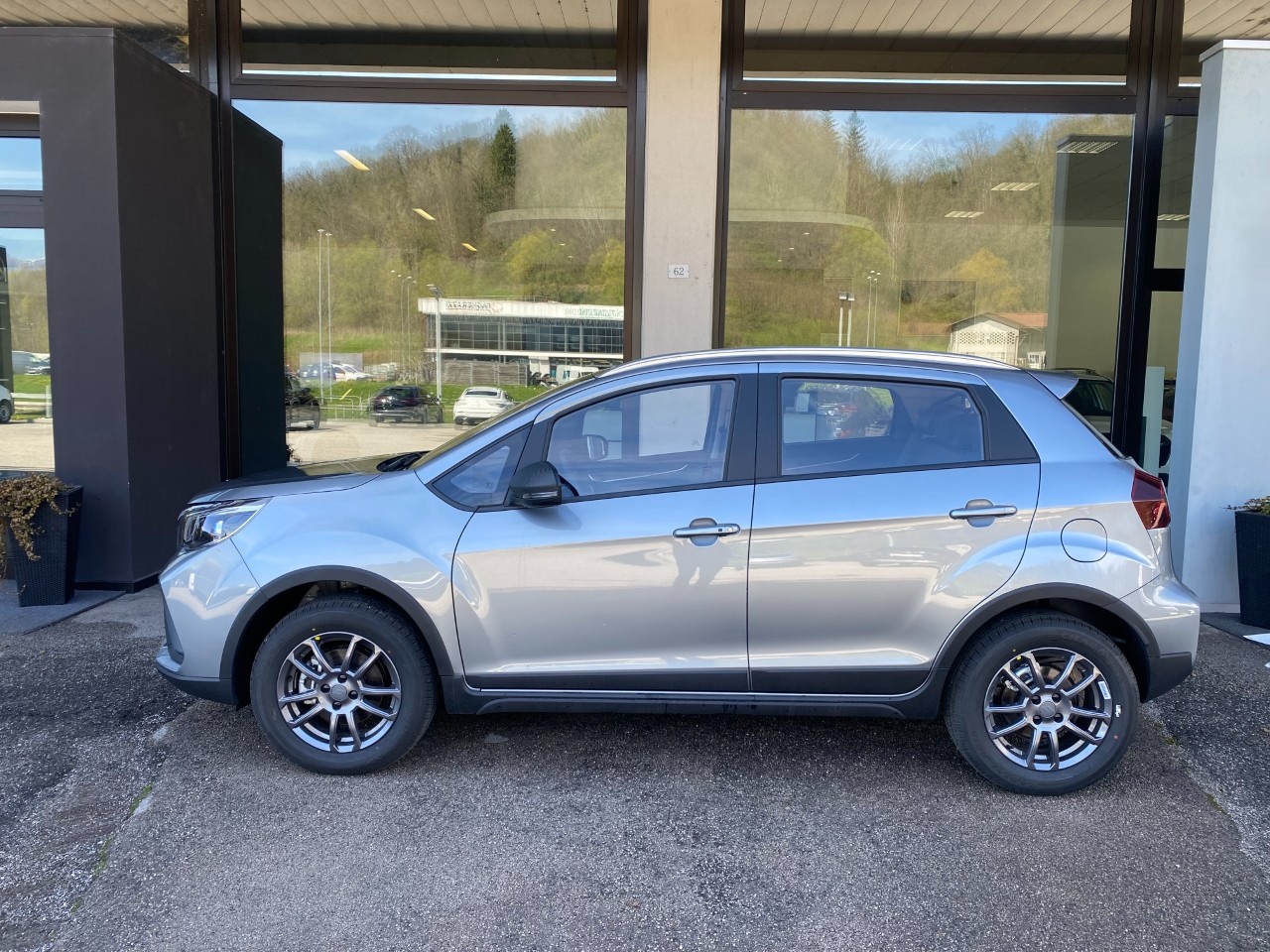 EMC QUATTRO QUATTRO 1.5 Automatico 103cv - 4