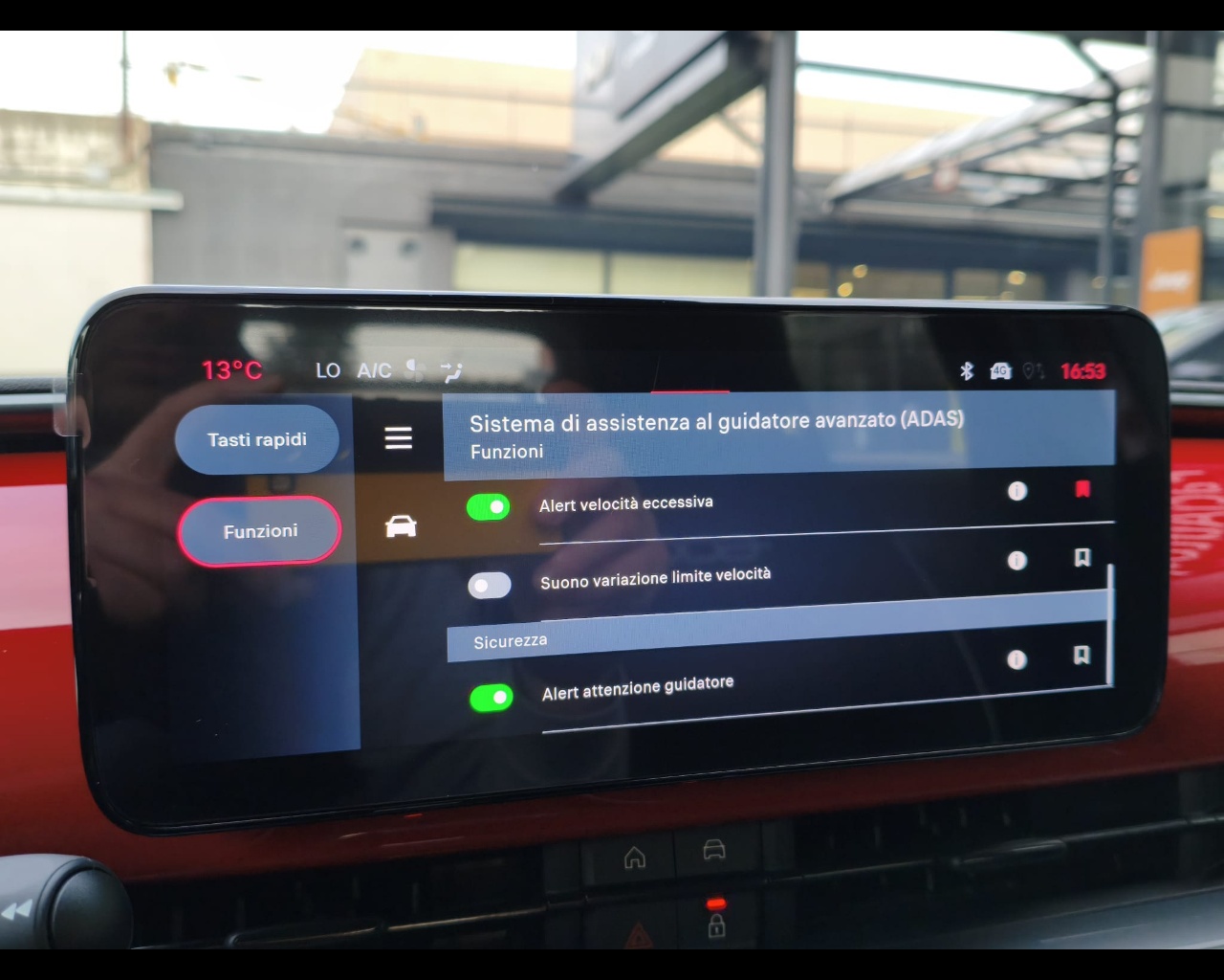 Foto FIAT 600 Hybrid 600 Serie SpecialeIcon - Configurazione Non Ordinabile