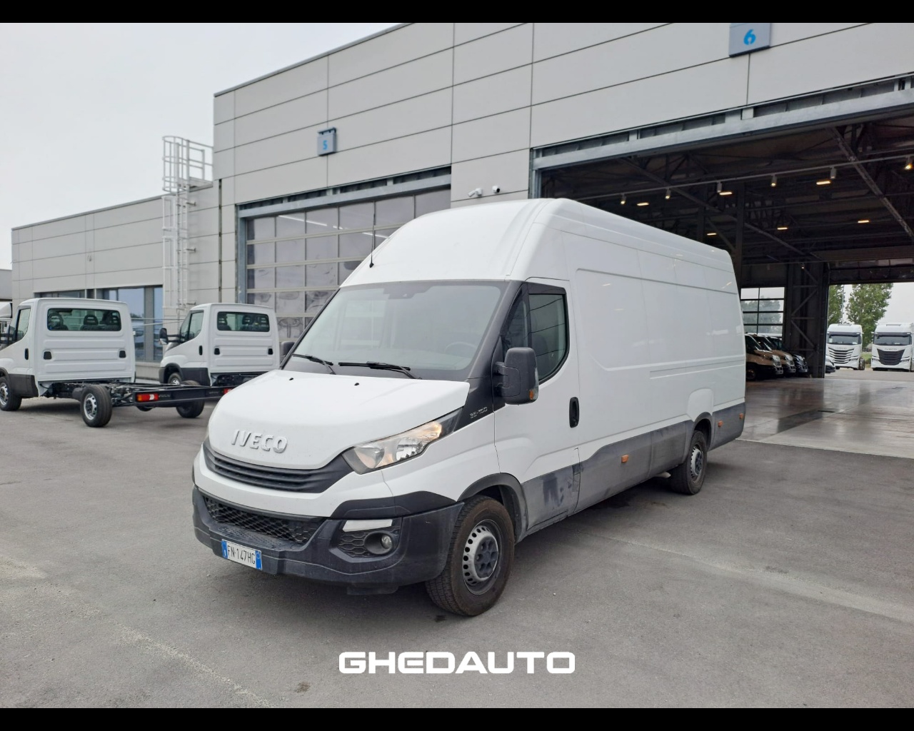 IVECO 35S16 V Diesel usato