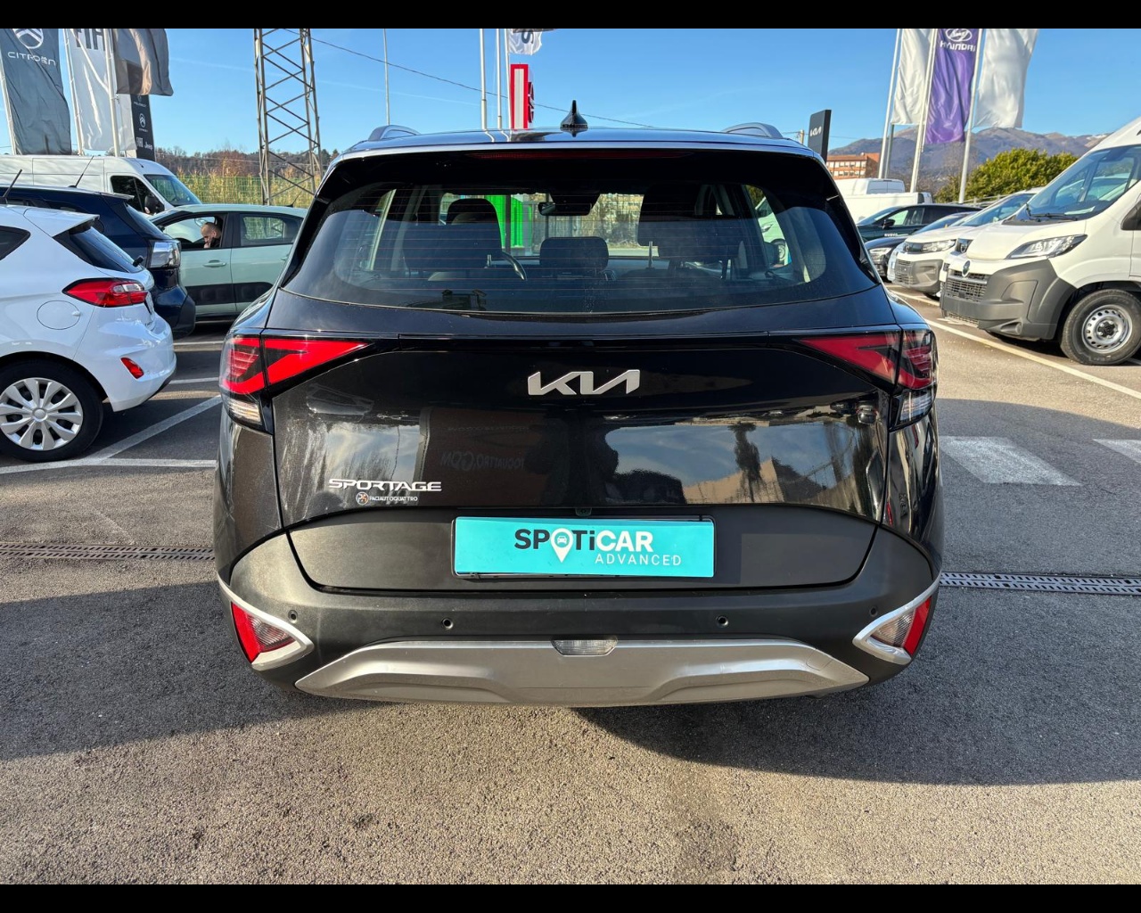 Foto KIA Sportage 1.6 crdi mhev Business dct