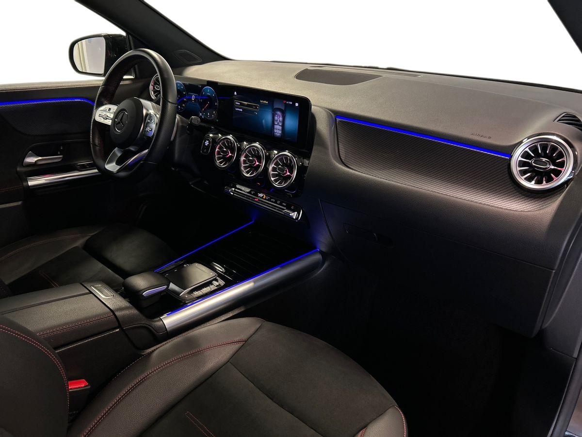 Mercedes GLA GLA 180 D Premium 8G-DCT - 15