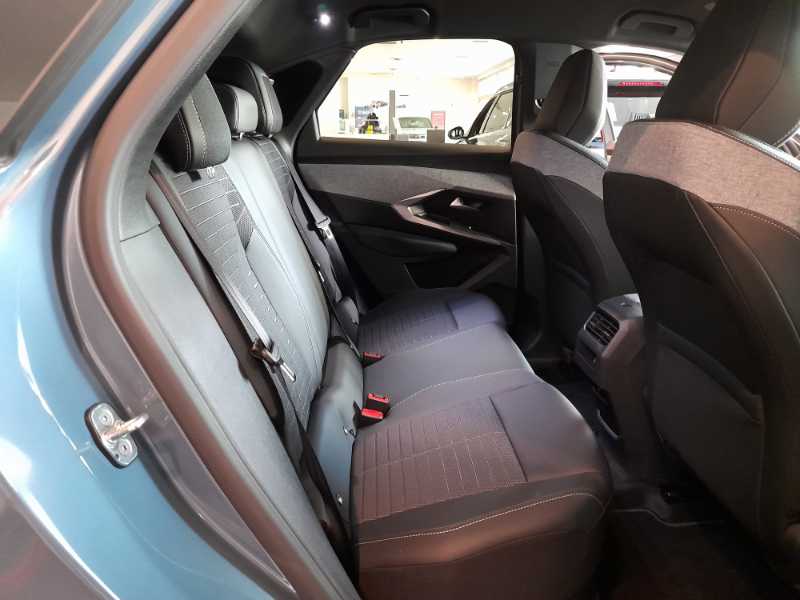 Nuovo 3008 Allure - Hybrid 136 E-dcs6