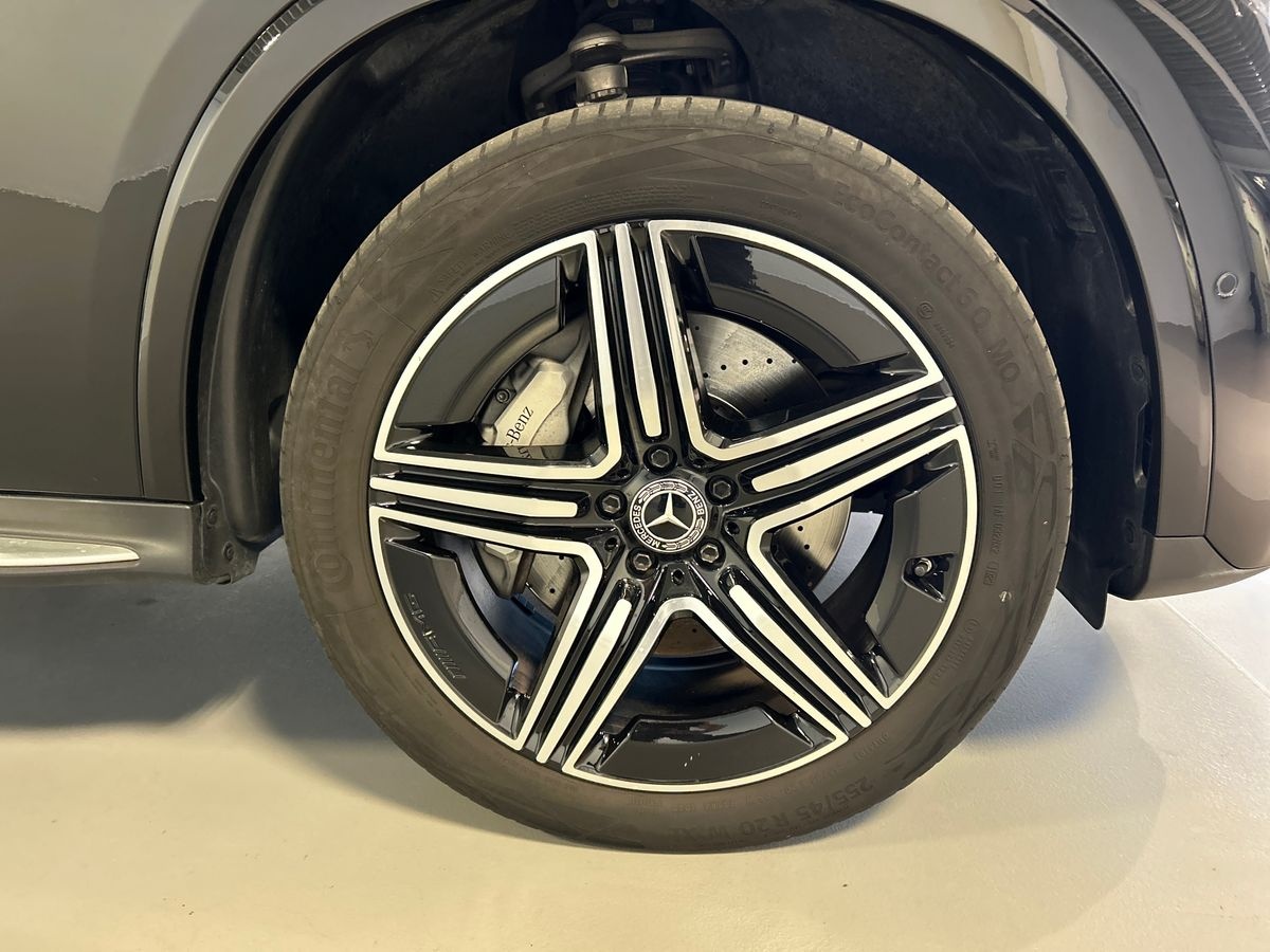 Mercedes GLC Coupé GLC 300 de 4Matic Plug-in hybrid Coupe AMG Line PREMIUM - 17