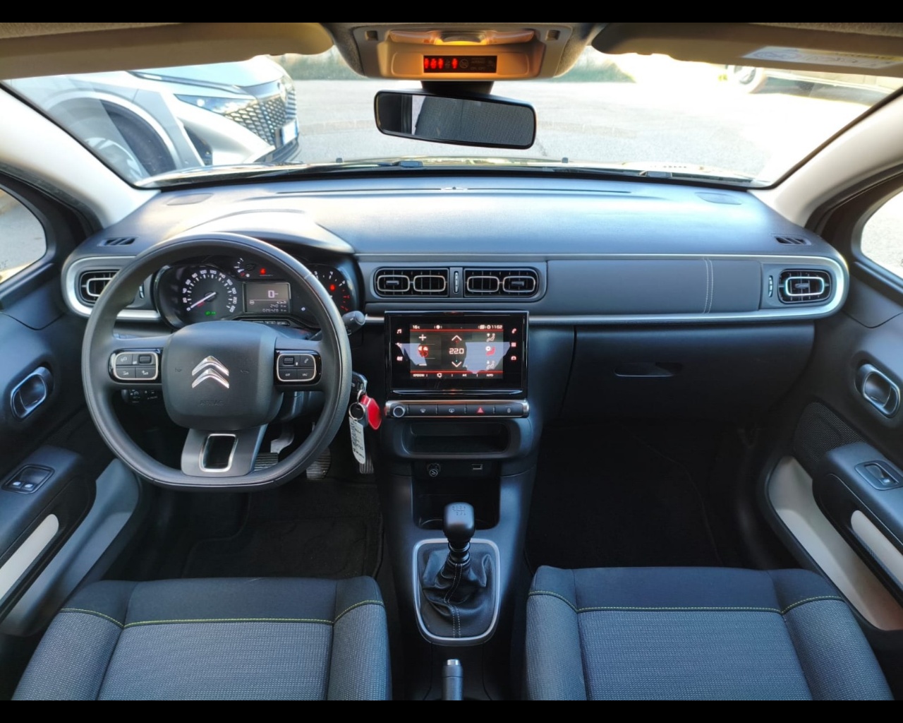 Foto CITROEN C3 1.5 bluehdi C-Series s&s 100cv 6m