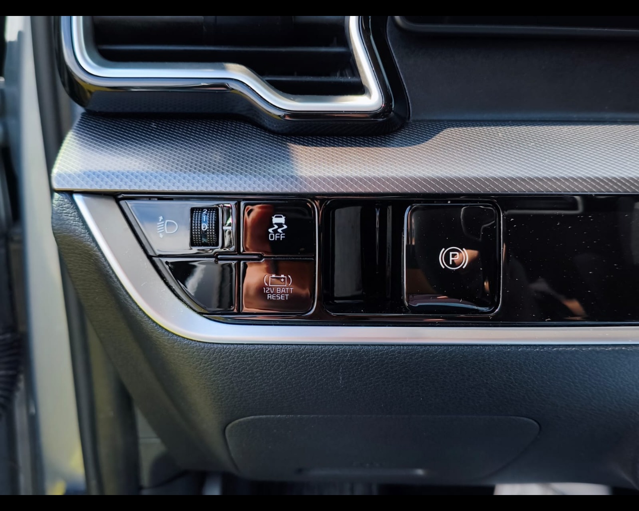 Foto KIA Sportage 1.6 tgdi hev Style auto