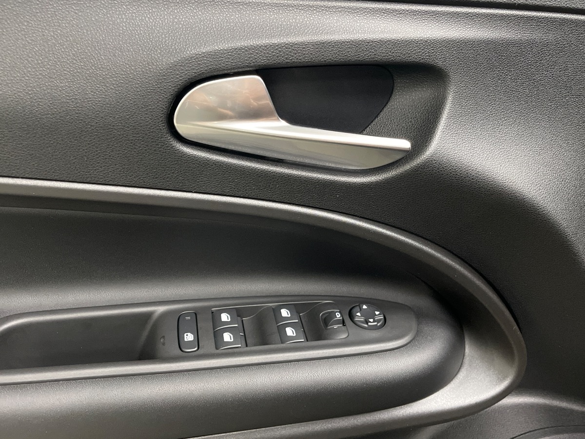 Jeep Avenger Nuovo benzina Avenger Verona