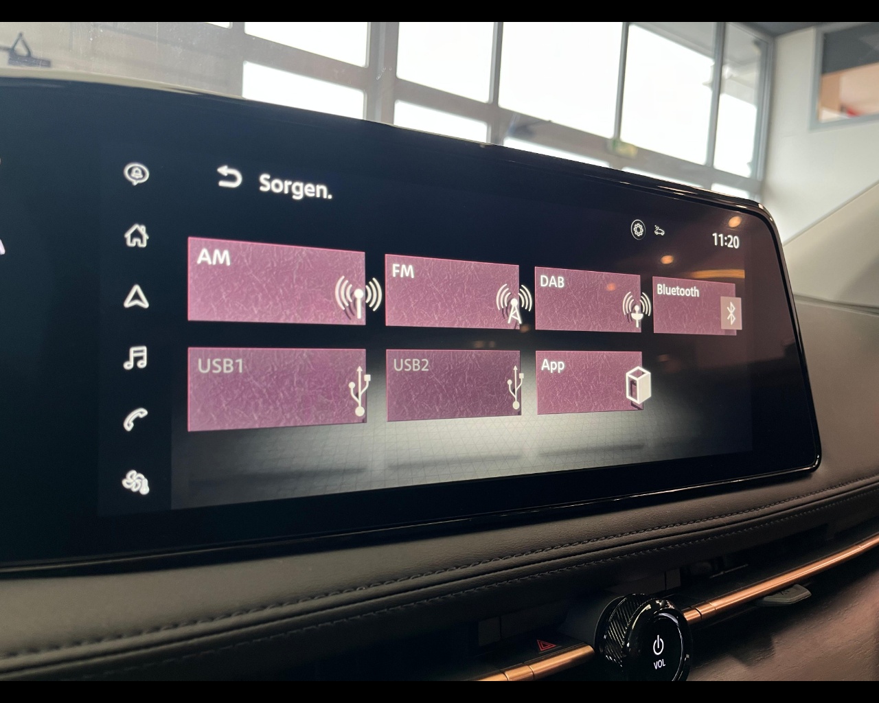 Foto NISSAN Ariya 63 kWh Engage 2wd