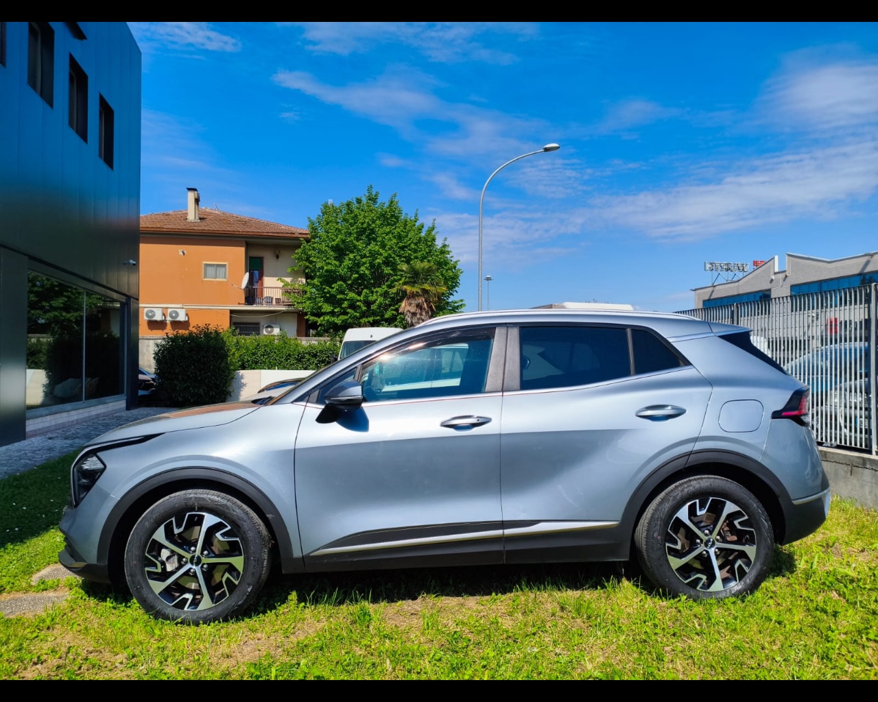 Foto KIA Sportage 1.6 tgdi hev Style auto