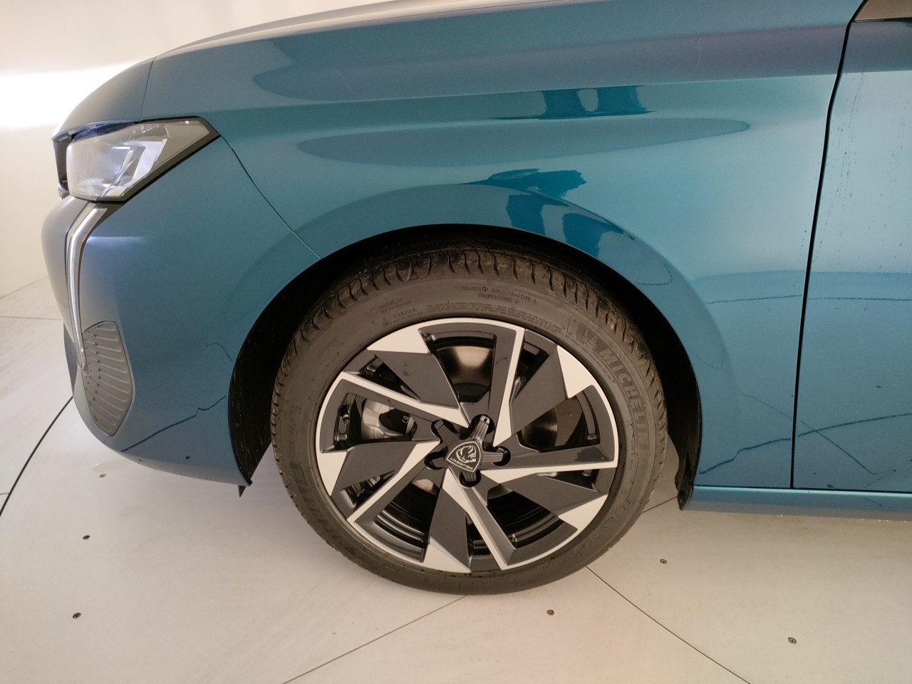 Peugeot 308 Nuovo Diesel 308 Porto Mantovano