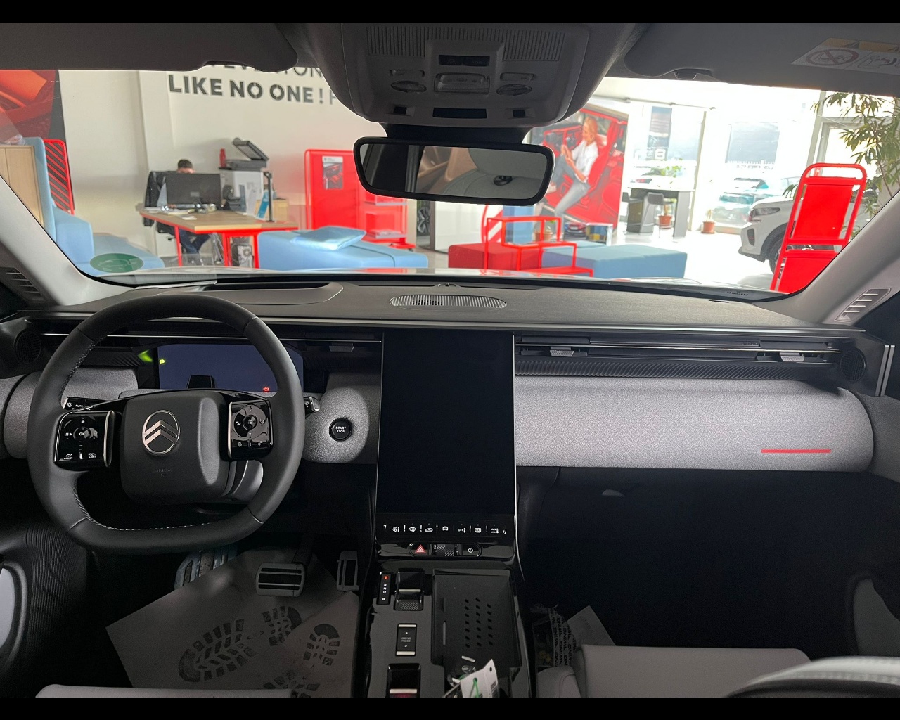 Foto CITROEN C5 Aircross MAX Plug-in Hybrid 195cv