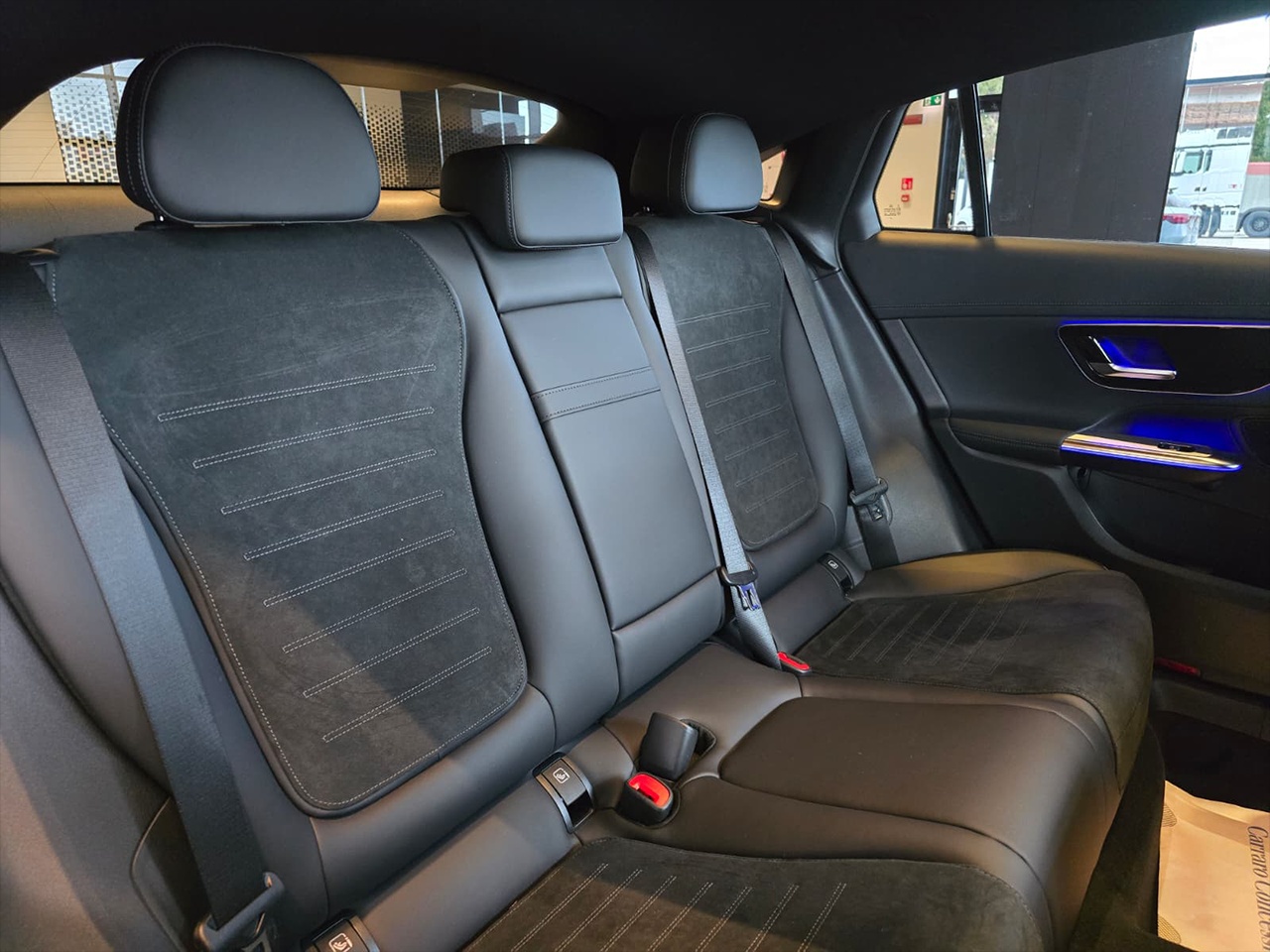 Mercedes GLC Coupé GLC 300 de 4Matic Plug-in hybrid Coupe AMG Line PREMIUM TECH - 10