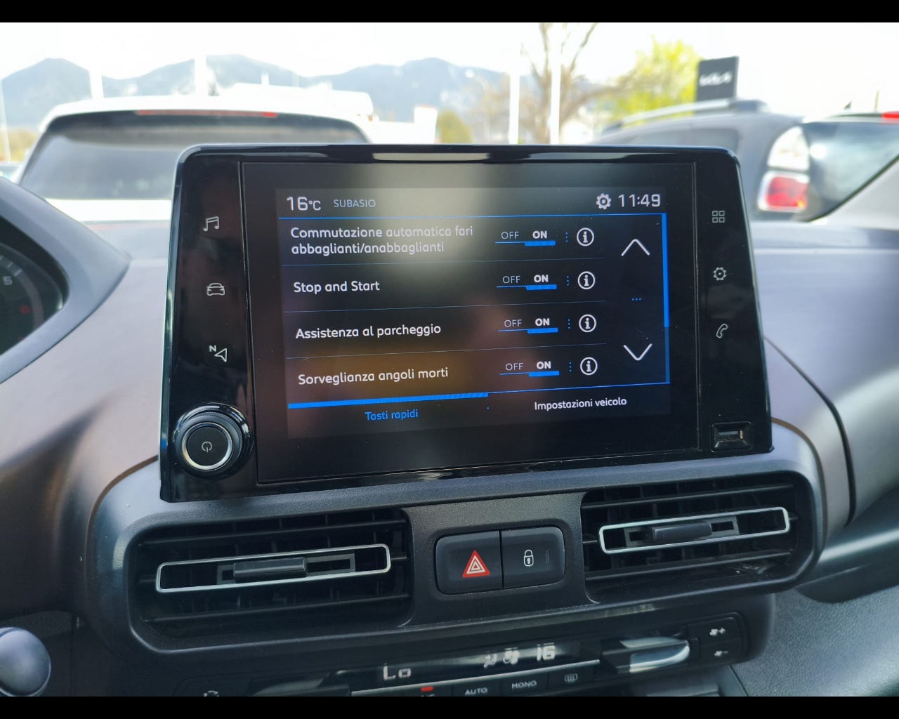 Foto PEUGEOT Rifter 1.5 bluehdi GT Line s&s 130cv