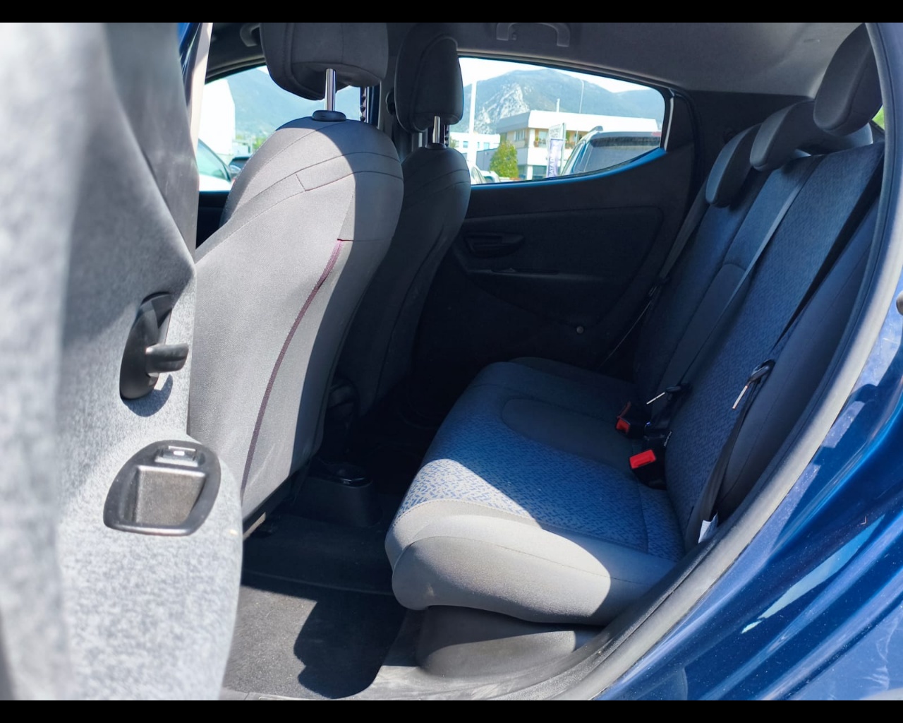 Foto LANCIA Ypsilon 1.2 Silver Gpl 69cv