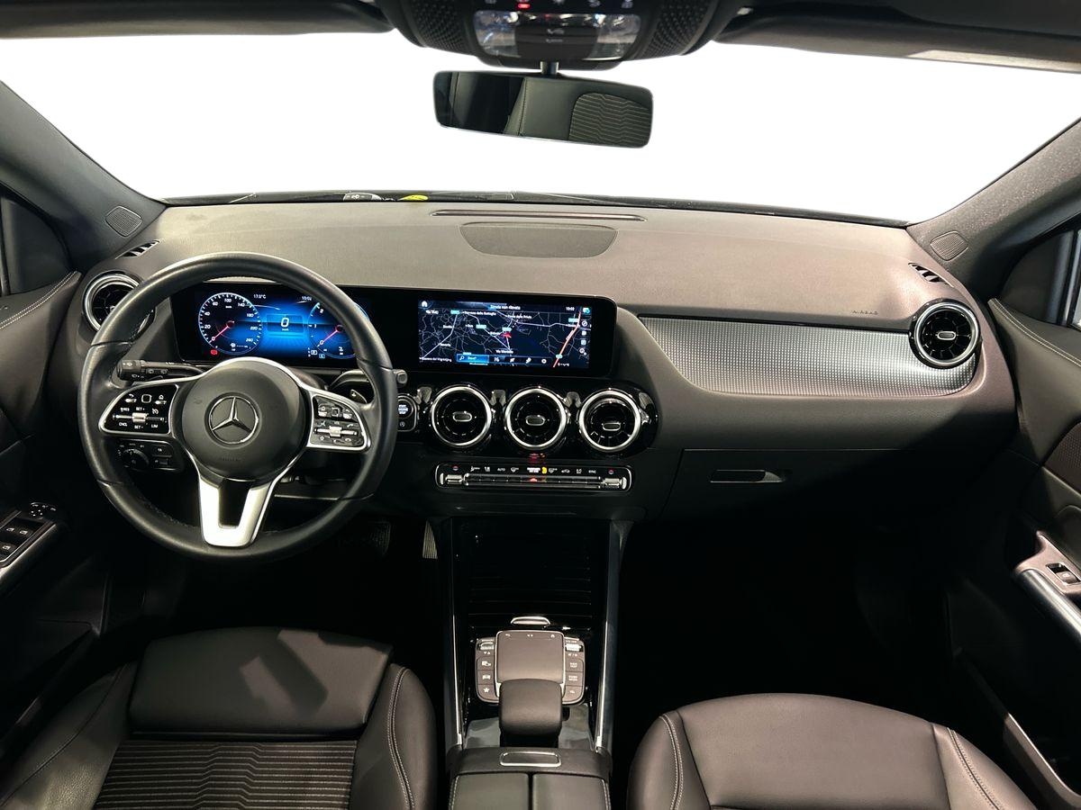 Mercedes GLA GLA 180 D Executive 8G-DCT - 9