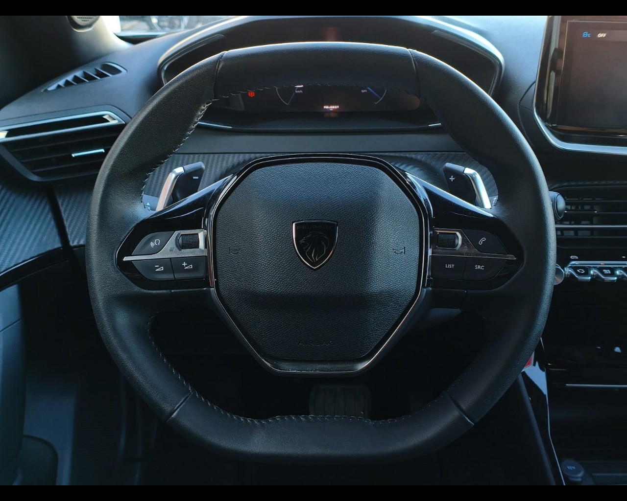 Foto PEUGEOT 2008 1.2 puretech Allure s&s 130cv eat8