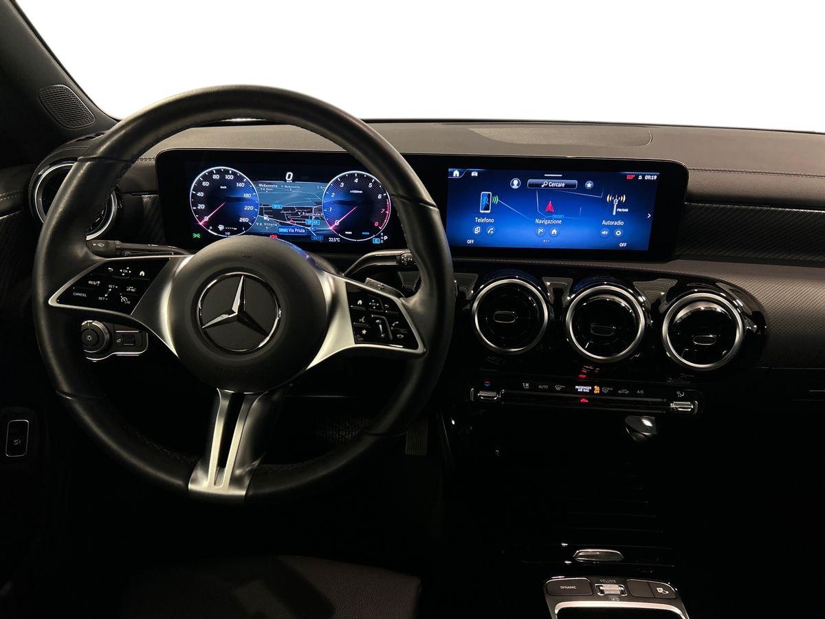 Mercedes CLA Shooting Brake CLA Shooting Brake 180 Progressive Advanced 7G-DCT - 11