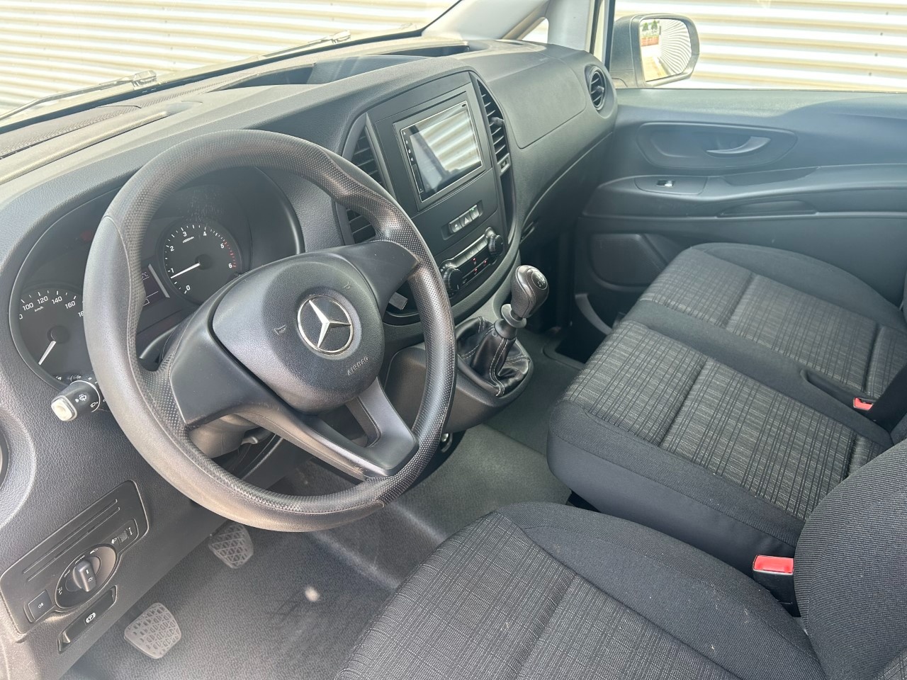 Mercedes Vito vito 114 cdi long mixto E6 - 7