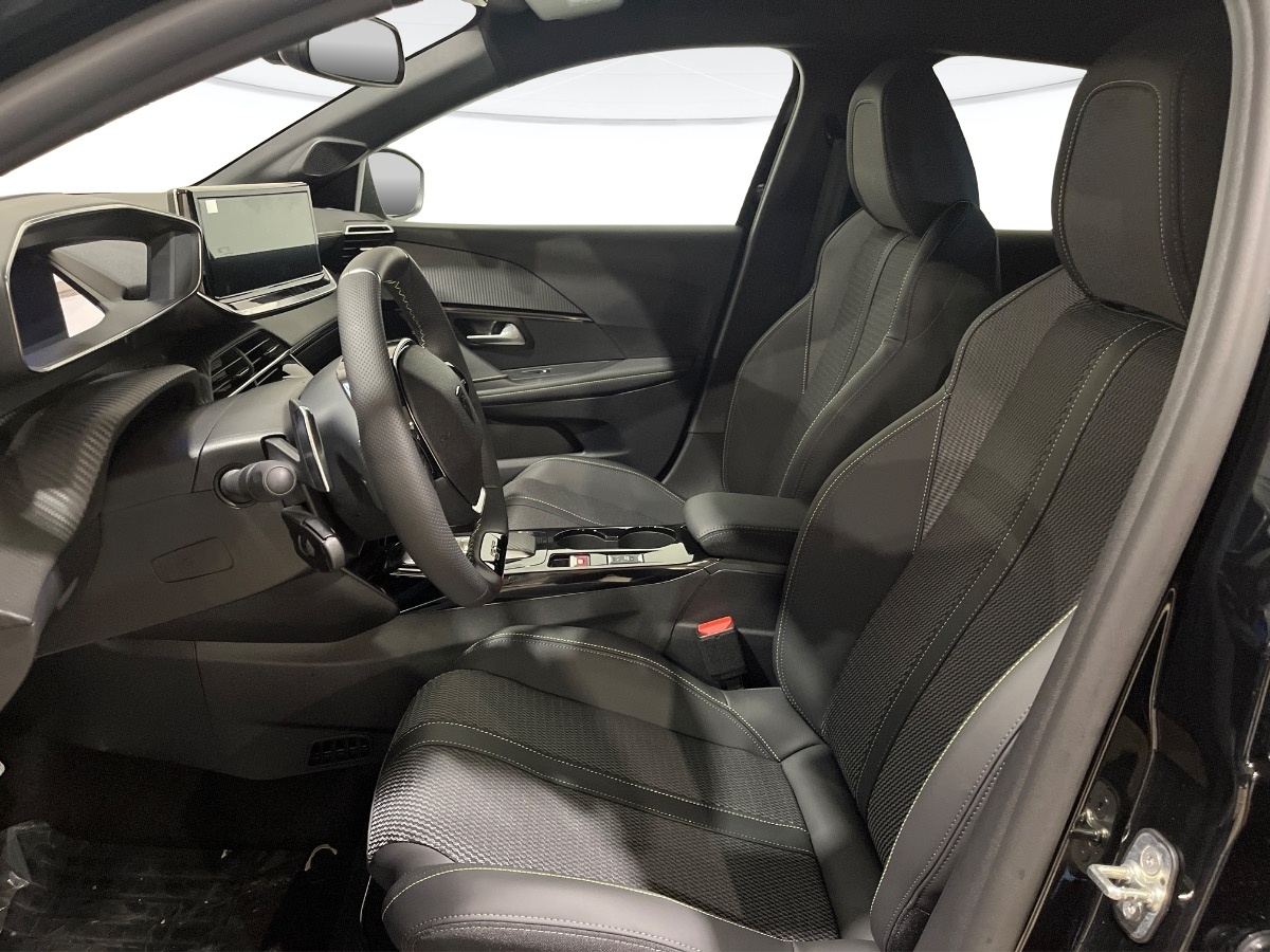 Peugeot 208 Nuovo Ibrido benzina 208 Verona
