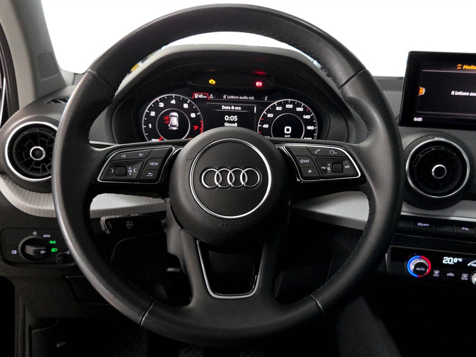 AUDI Q2 30 1.0 tfsi Benzina usato - 11