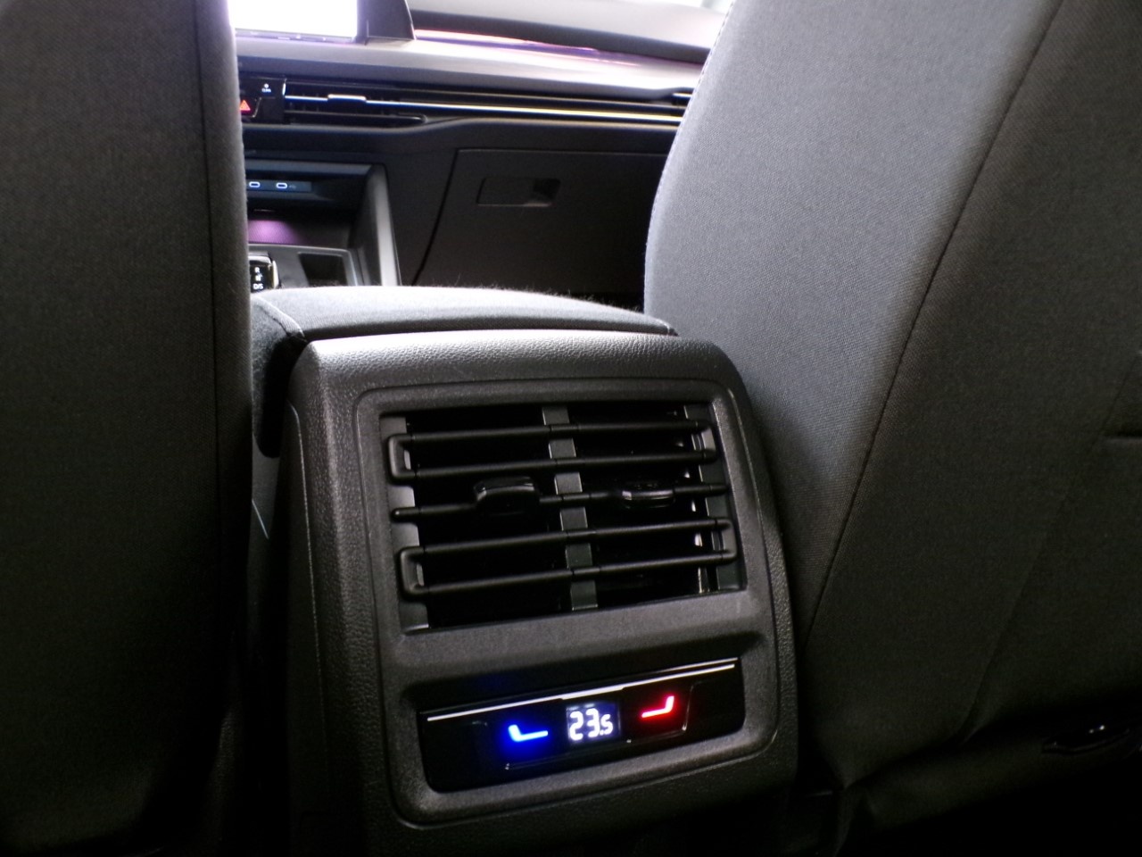 Volkswagen Golf Golf 1.5 TGI 130cv Style DSG - 15