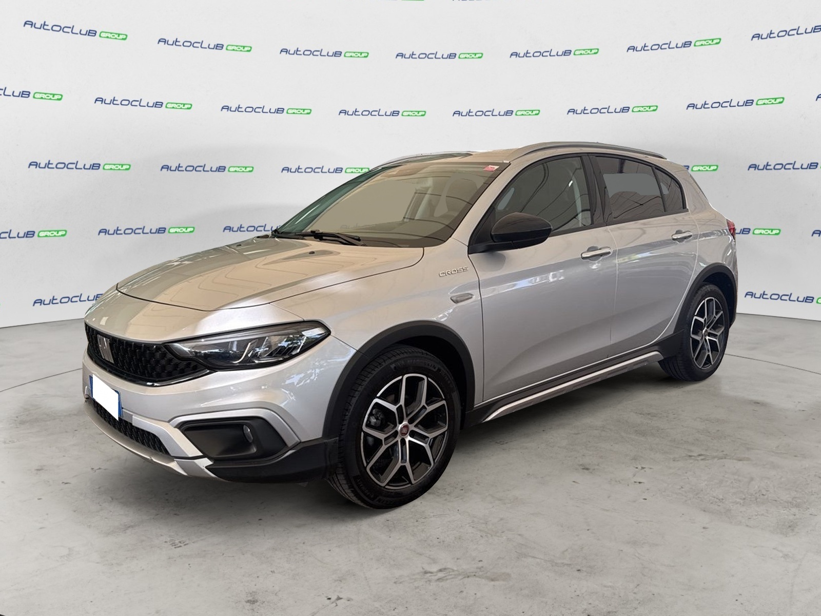 Foto FIAT Tipo 5 porte Cross II 2021 - Tipo 5p 1.6 mjt Cross s&s 130cv
