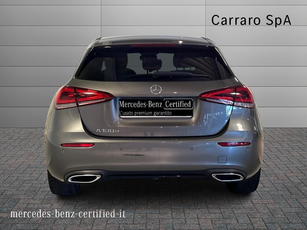 Mercedes Classe A Classe A 180 D Sport Night edition 8G-DCT - 4