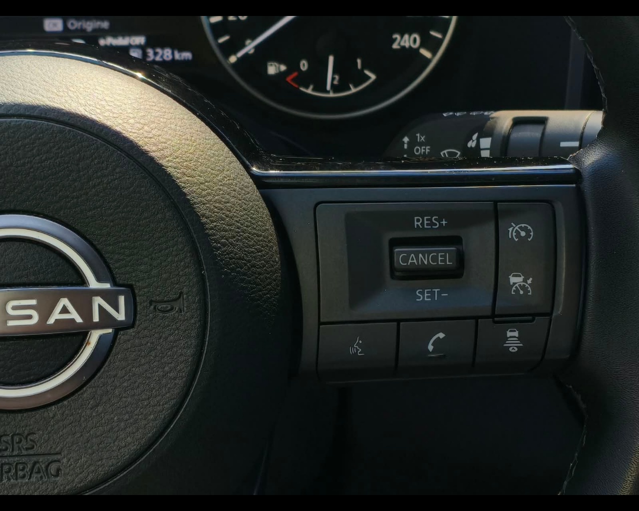 Foto NISSAN Qashqai 1.5 e-power Acenta 2wd