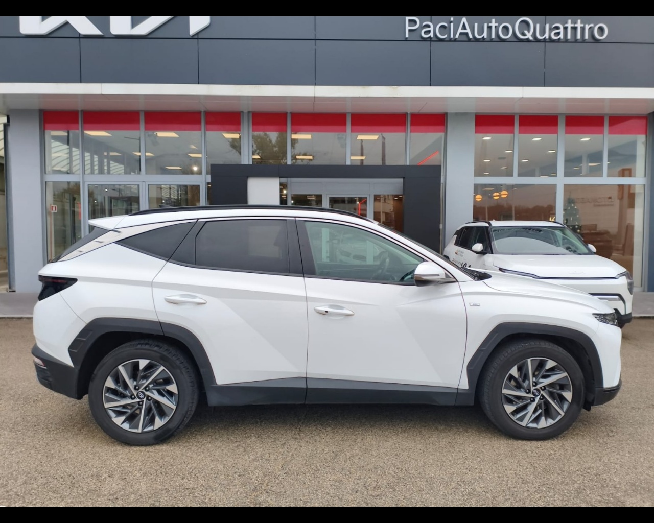 Foto HYUNDAI Tucson 1.6 crdi 48V Xline 2wd dct
