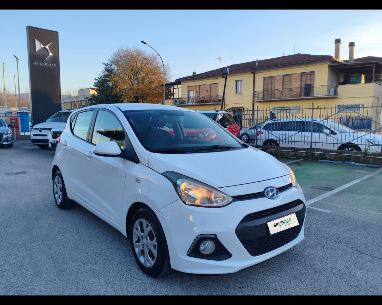 Foto HYUNDAI i10 1.0 Login econext Gpl E6