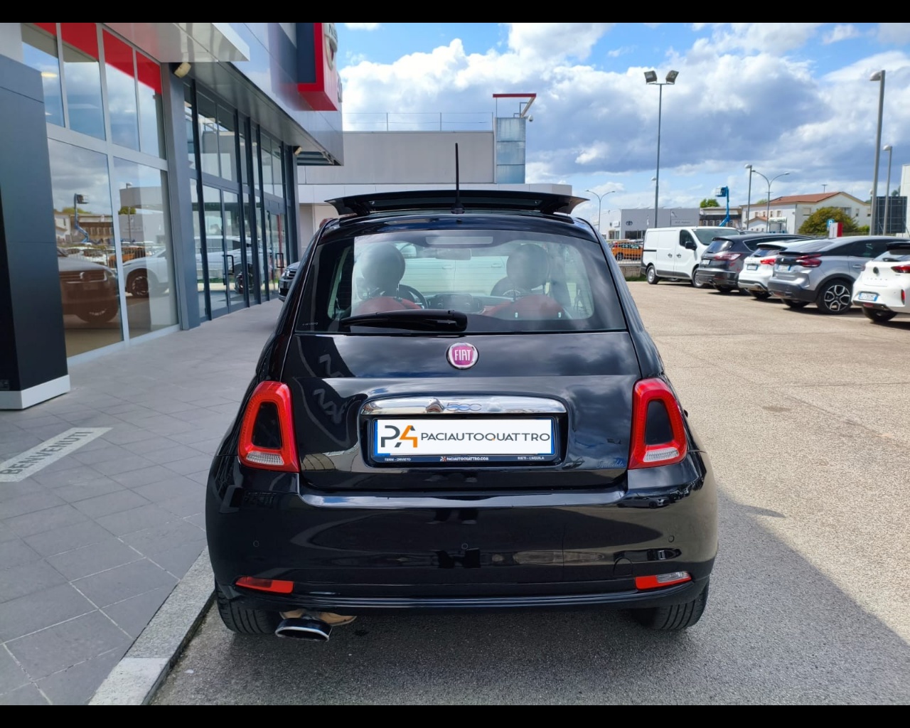 Foto FIAT 500 1.2 69cv edizione "Rosso Amore" 