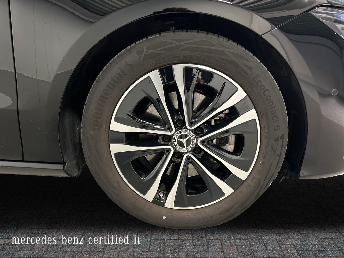 Mercedes CLA Shooting Brake CLA Shooting Brake 180 D Advanced 8G-DCT - 17