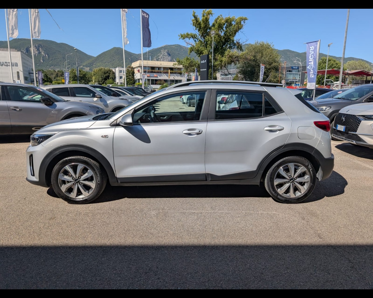 Foto KIA Stonic 1.2 dpi Urban s/Smart Pack gpl 82cv
