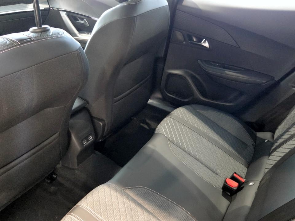 PEUGEOT 2008 Allure PureTech 100 S&S Benzina km0 - 16
