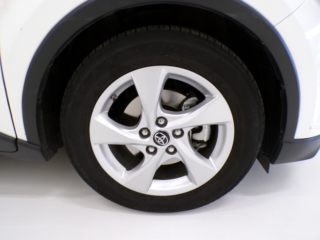 Toyota C-HR C-HR 5 Porte 1.8 Hybrid Active 2WD E-CVT - 4