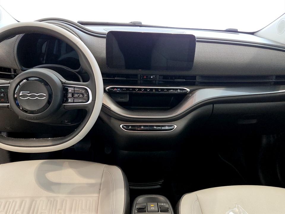 FIAT 500 500e La Prima Elettrica usato - 11