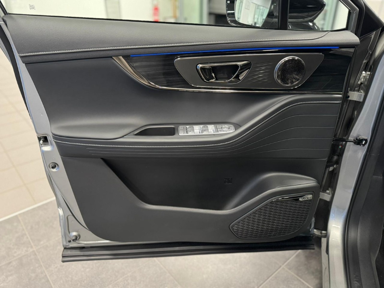 Omoda OMODA 5 5 - Premium Anniversary 1,6 TGDI - 14