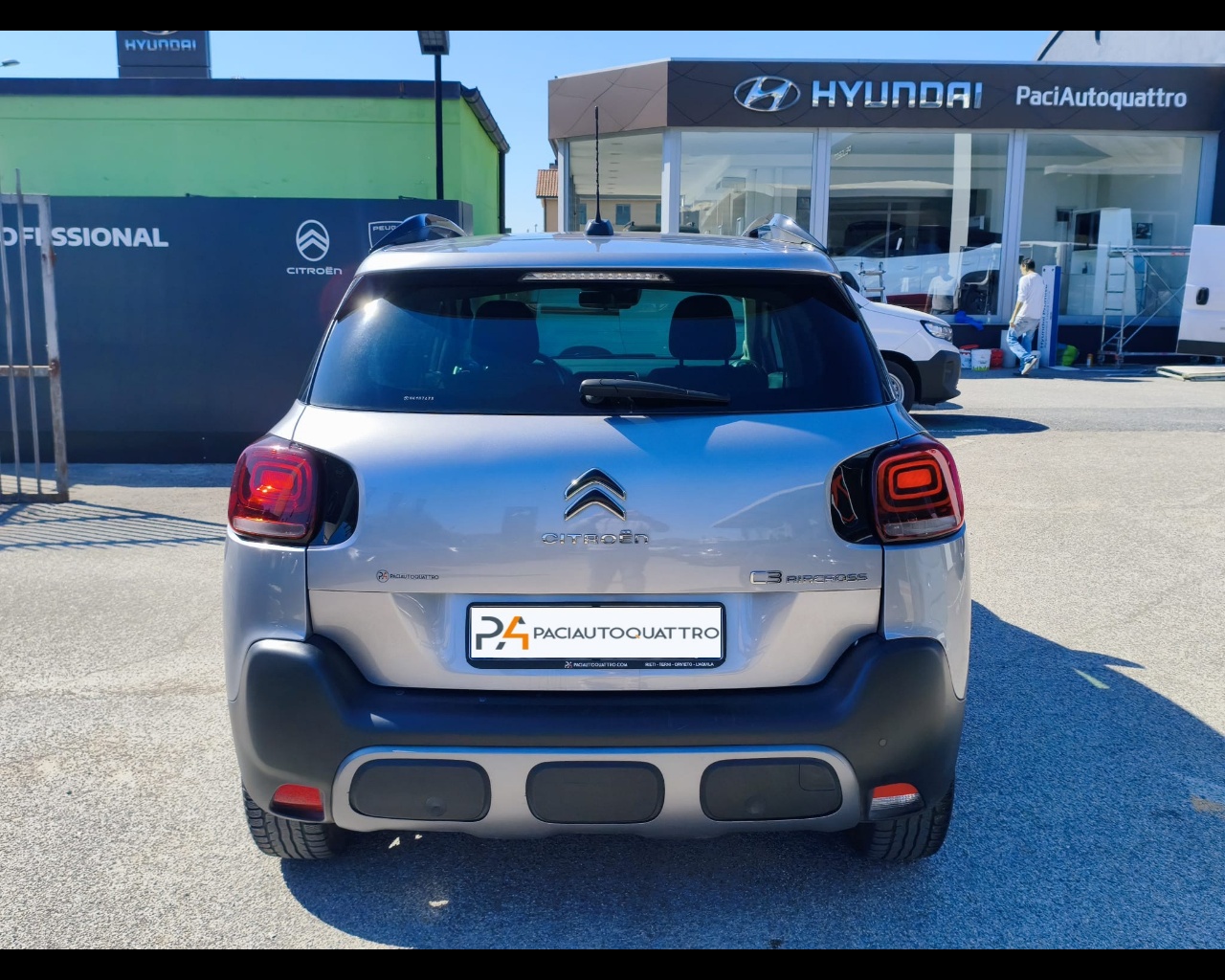 Foto CITROEN C3 Aircross 1.2 puretech Shine Pack s&s 110cv