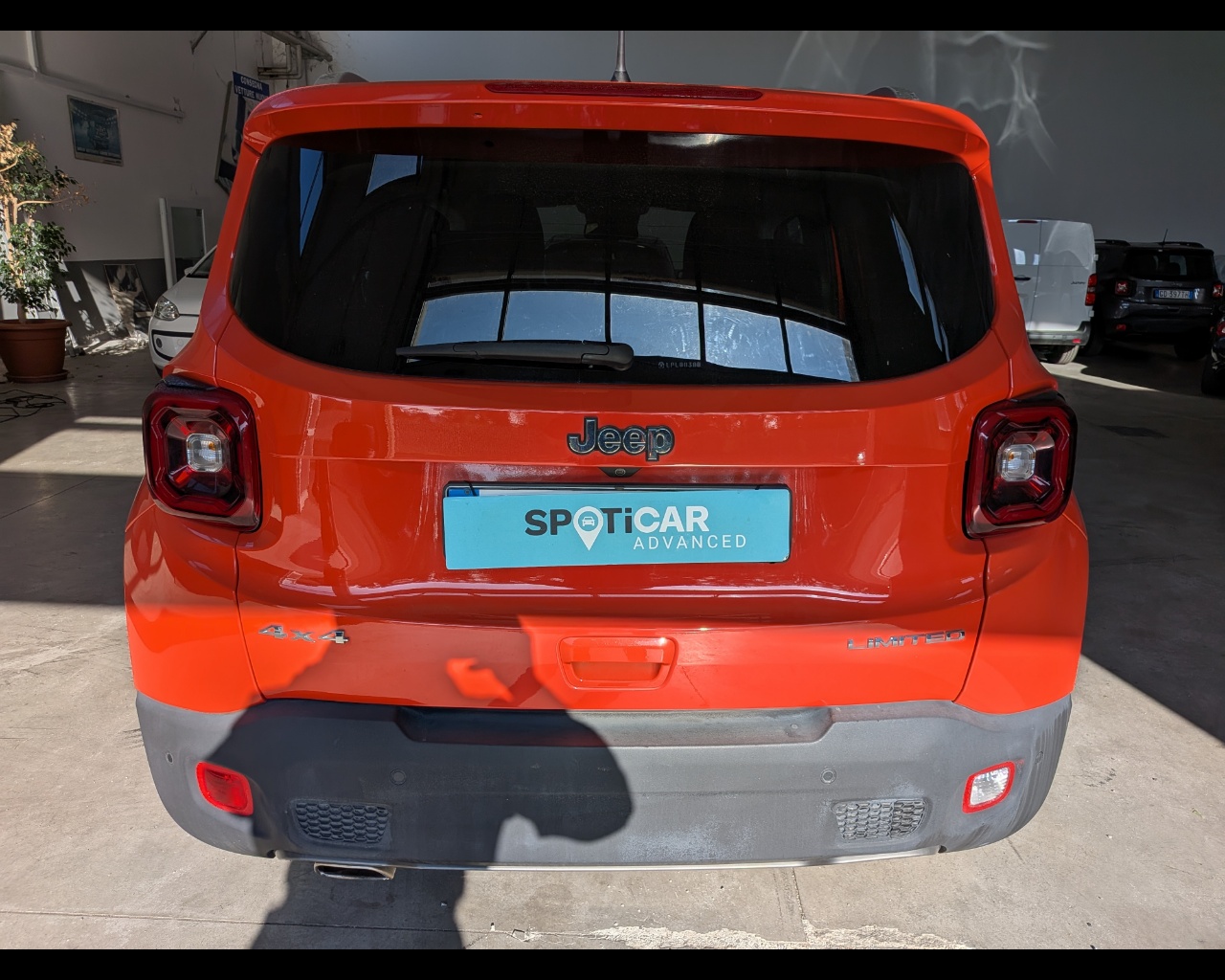 Foto JEEP Renegade 2.0 mjt Limited 4wd 140cv auto 9m