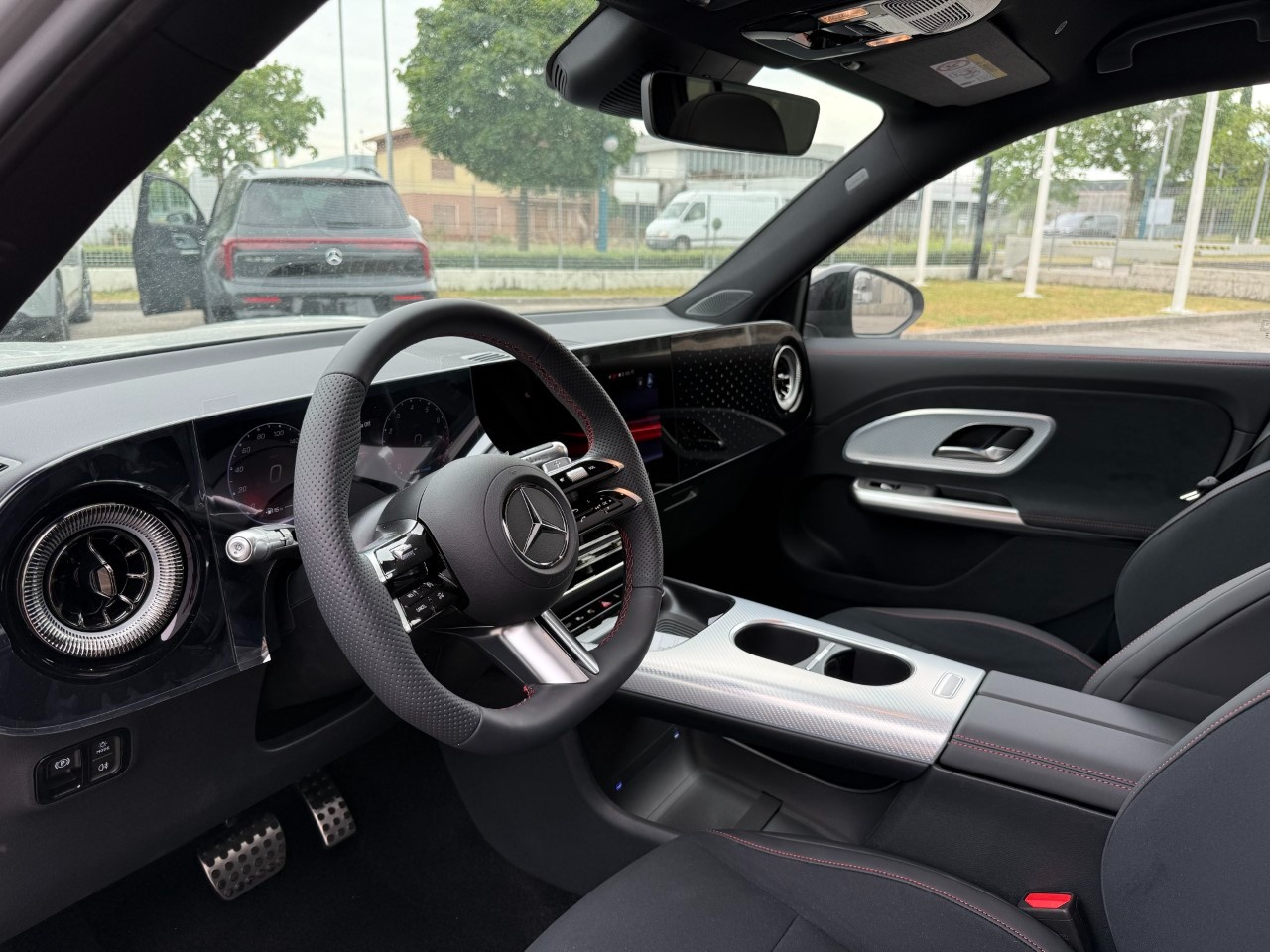 Mercedes GLB GLB 180 ADVANCED PLUS - 5