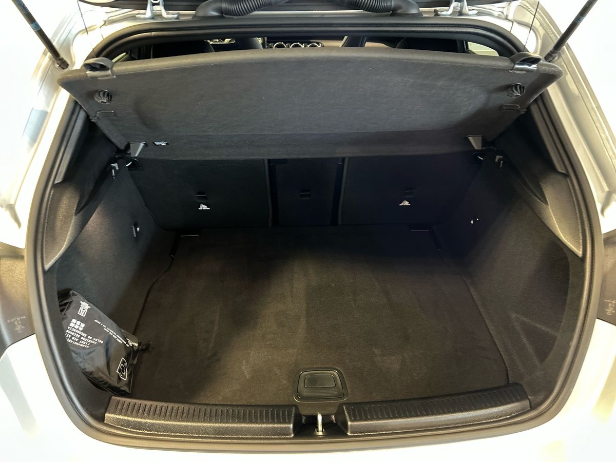Mercedes-AMG Classe A AMG Classe A AMG 35 Premium Plus AMG 4Matic Speedshift DCT AMG 8G - 8