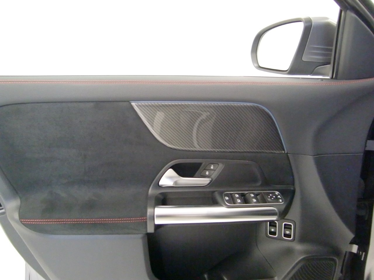 Mercedes GLA GLA 250 e Plug in hybrid (e EQ-POWER) Premium Speedshift DCT AMG 8G - 13