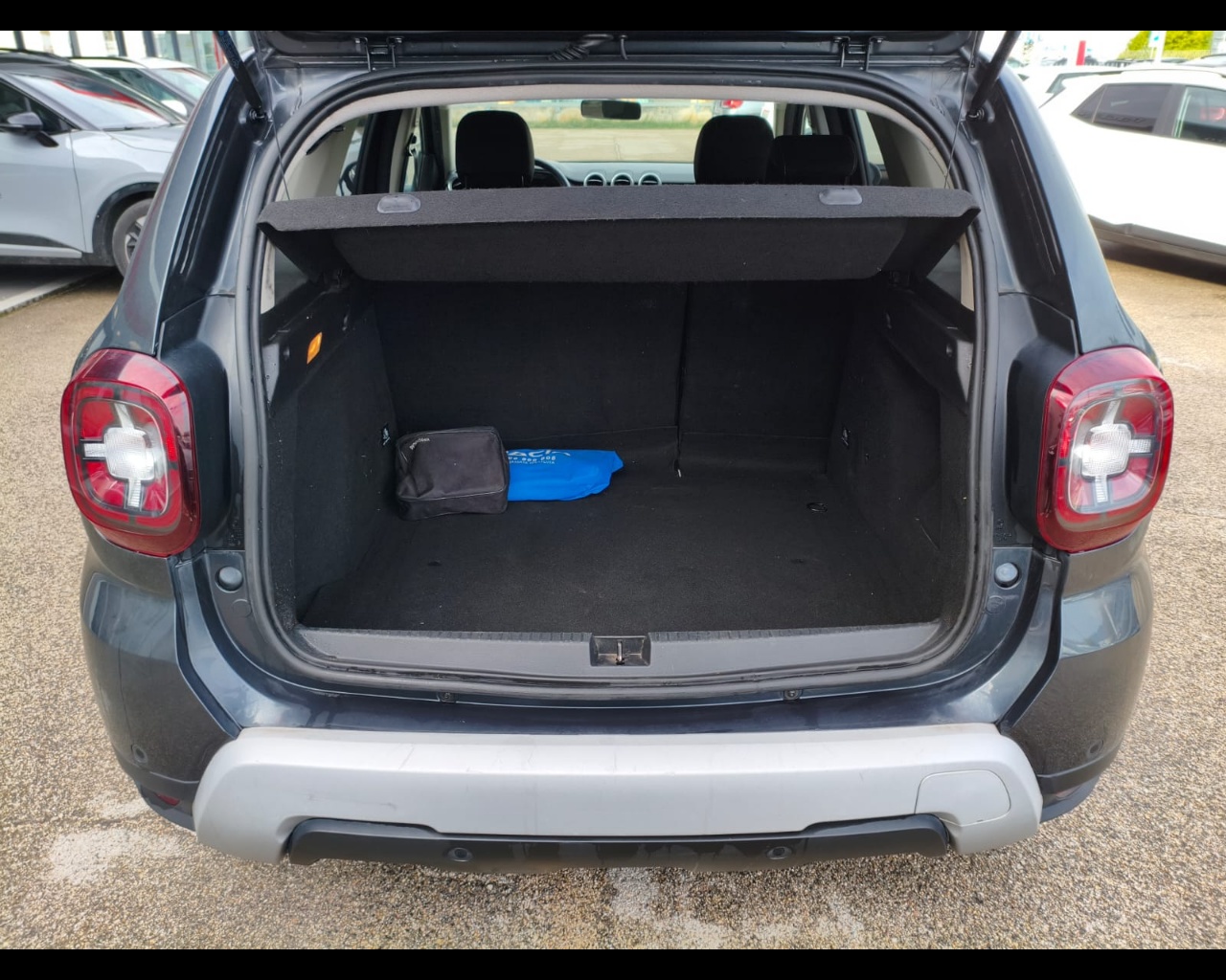 Foto DACIA Duster 1.0 tce Prestige Eco-g  4x2 100cv