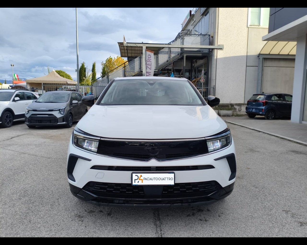 Foto OPEL Grandland 1.2 GS s&s 130cv