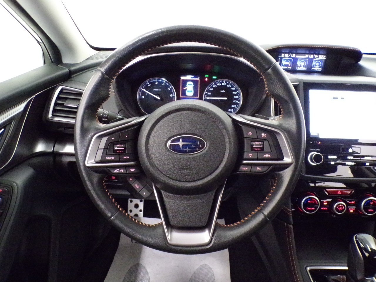 Subaru  XV 2.0 i e-BOXER Style Xtra CVT Lineartronic - 15