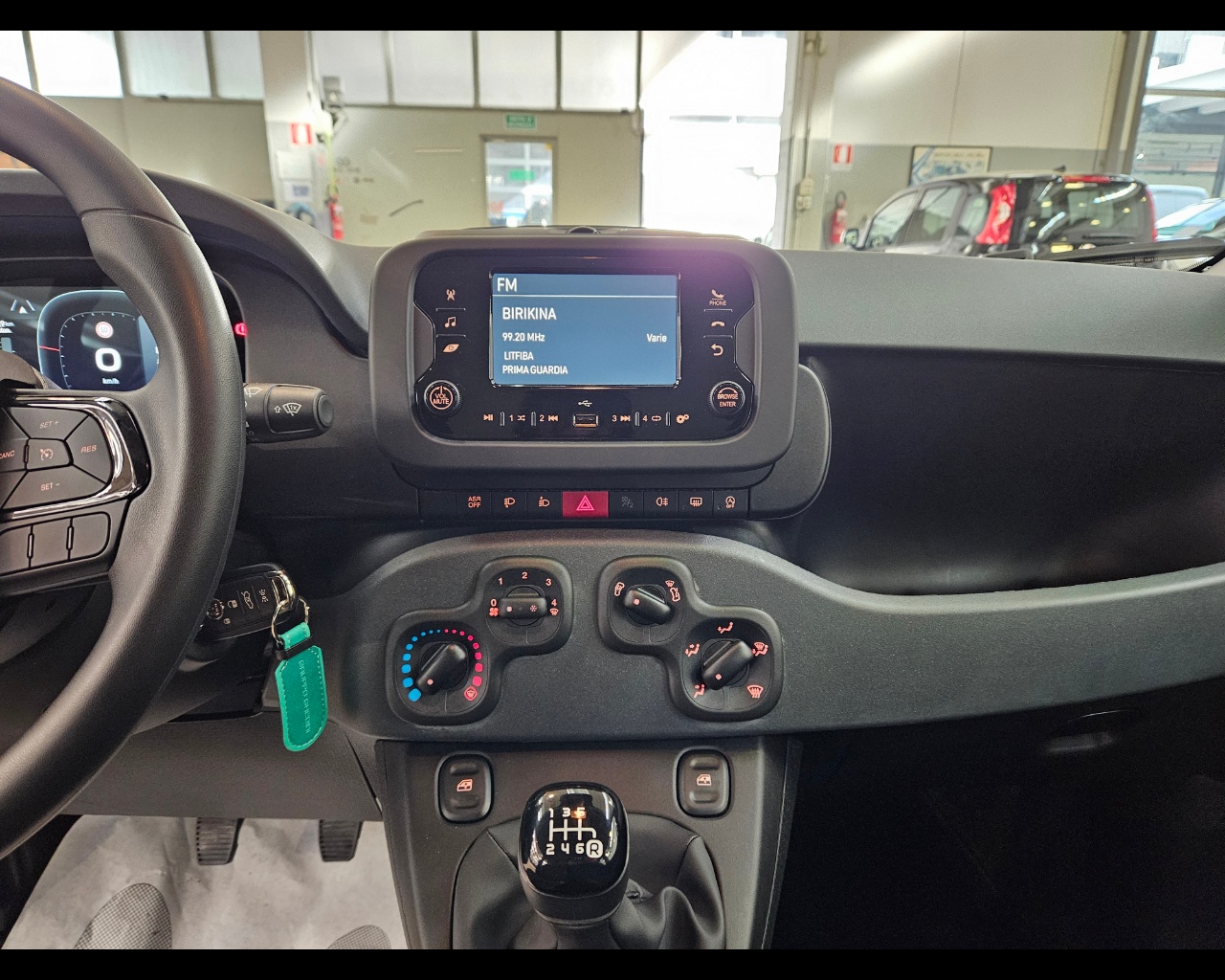 FIAT Panda 1.0 70cv Hybrid Panda Ibrido benzina Aziendale - 8
